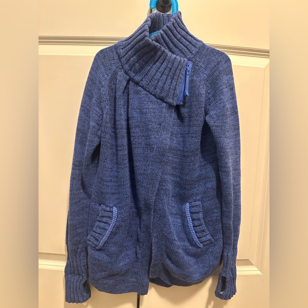 Ivivva Sweater Size 10